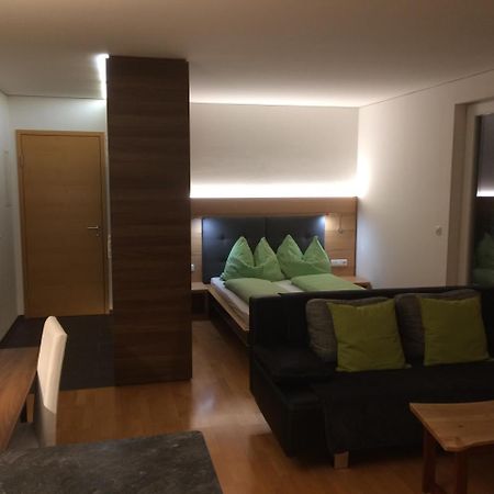 Haus Arosa Apartment Pettneu am Arlberg Luaran gambar