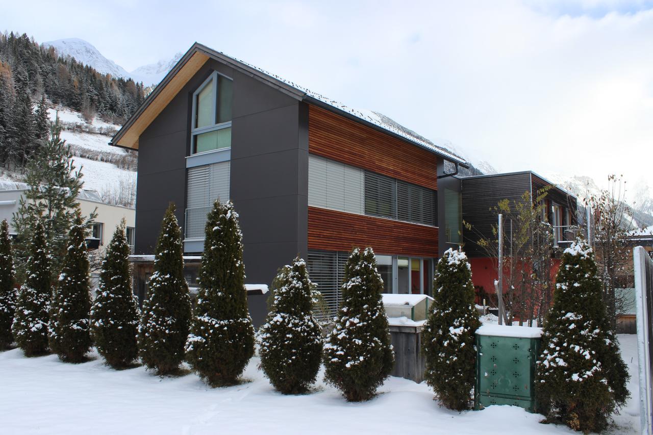 Haus Arosa Apartment Pettneu am Arlberg Luaran gambar